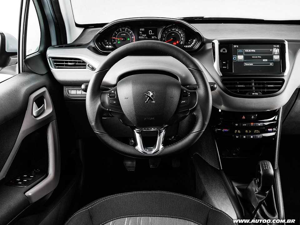 Peugeot�208 2017 - painel