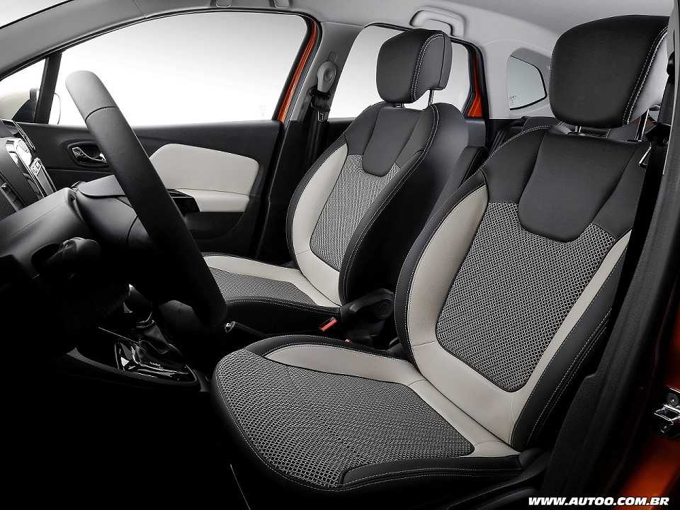 Renault�Captur 2018 - bancos dianteiros