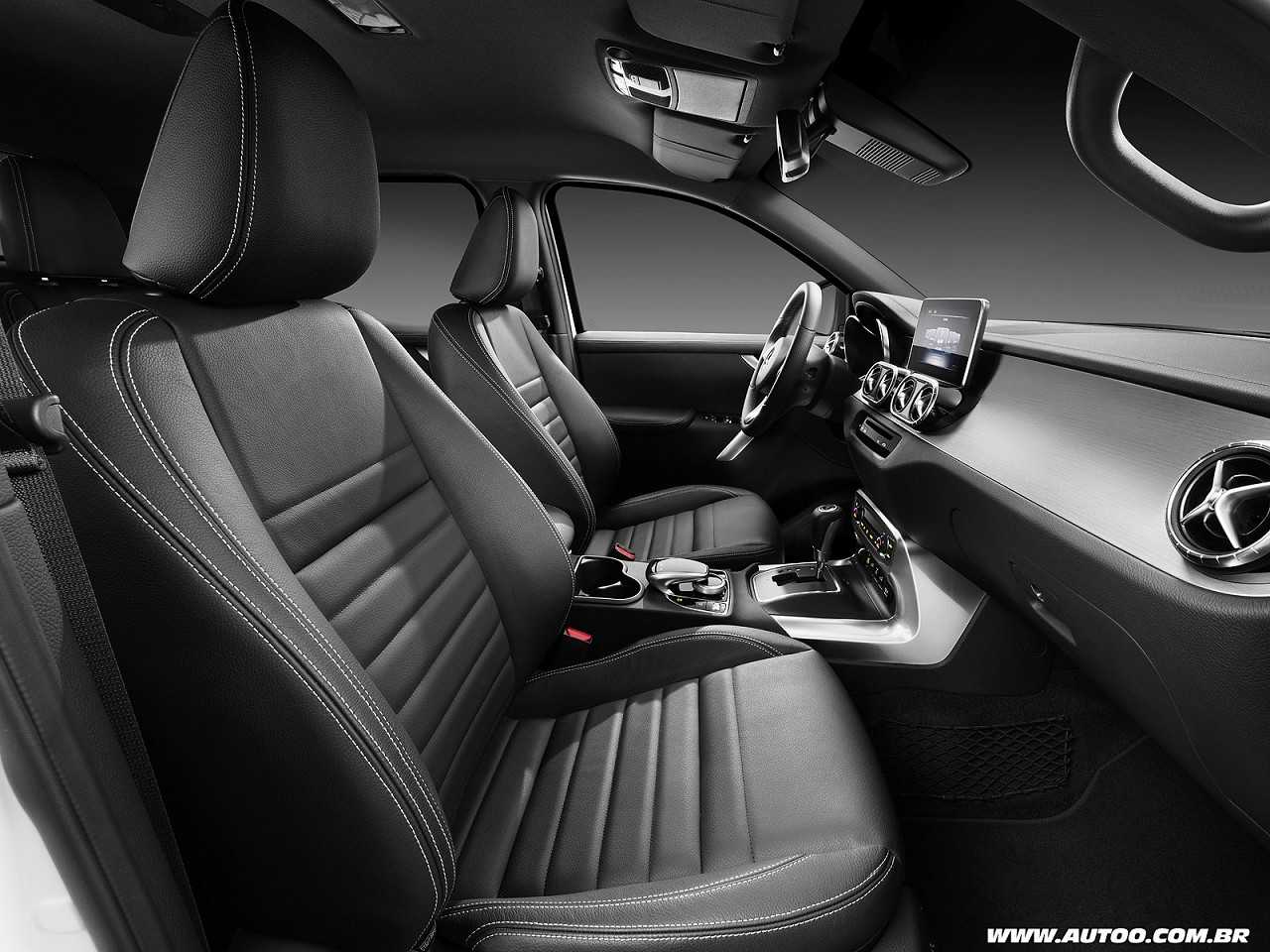 Mercedes-Benz�Classe X 2018 - bancos dianteiros