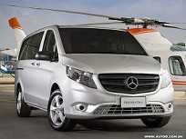 Divulgação Mercedes-Benz Vito 2017