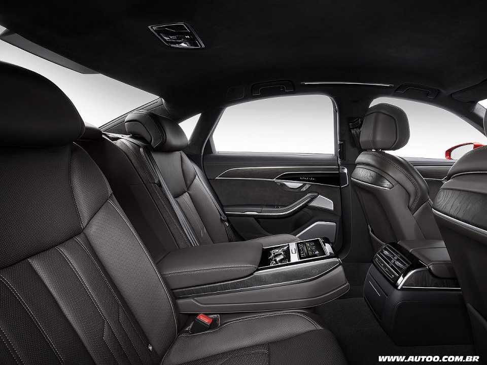 Audi�A8 2018 - bancos traseiros