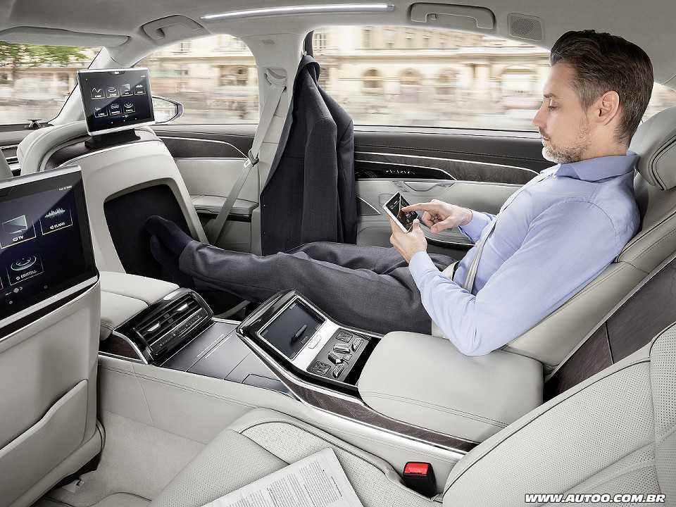 Audi�A8 2018 - bancos traseiros