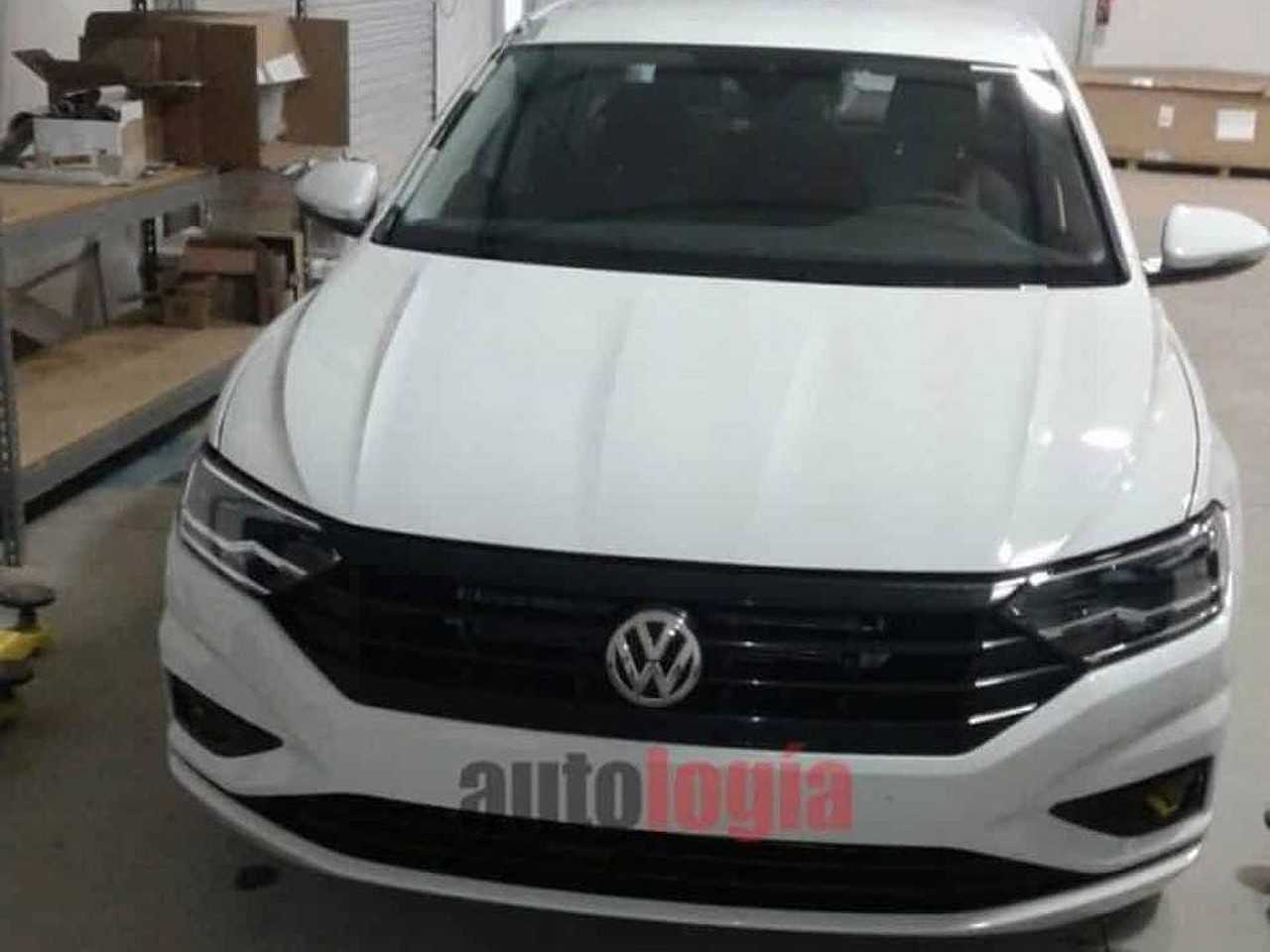 Nova gerao do Volkswagen Jetta tem as primeiras imagens sem disfarce reveladas
