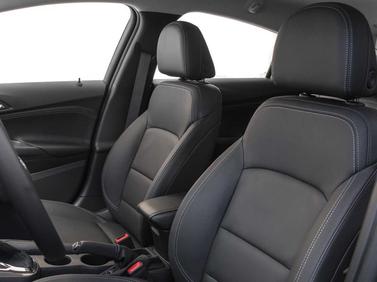 Chevrolet�Cruze 2018 - bancos dianteiros