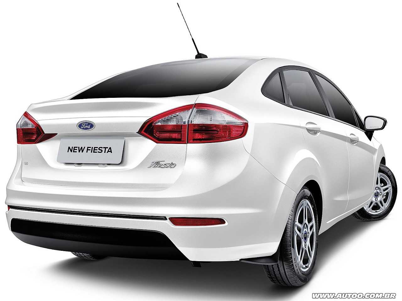 Ford�Fiesta Sedan 2017 - �ngulo traseiro