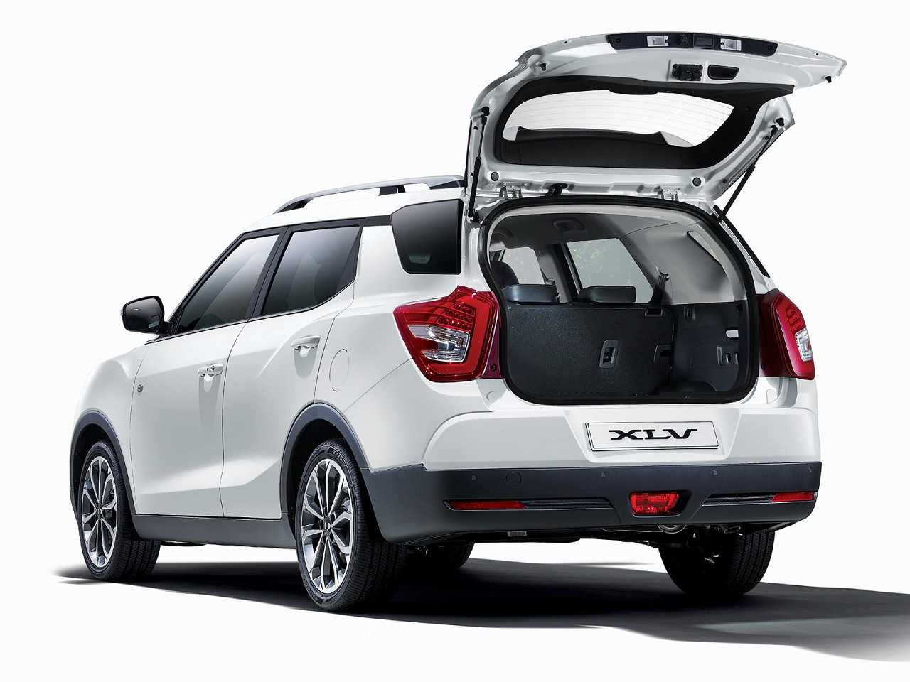 SsangYong�XLV - Foto 5 de 10 - 1600 x 1200 pixels2018 - �ngulo traseiro
