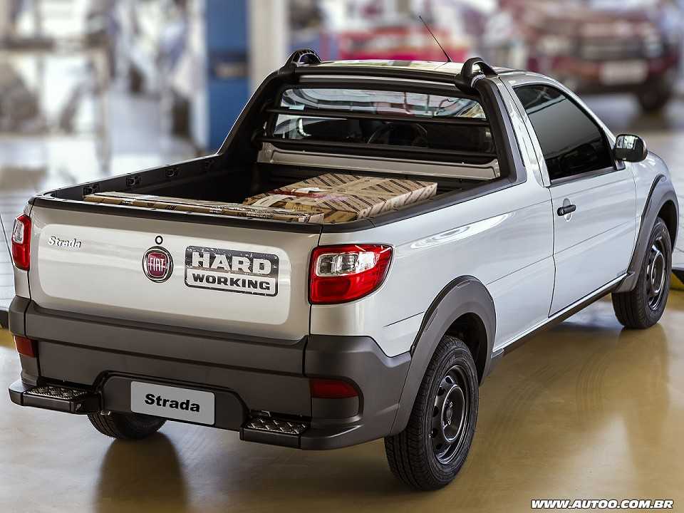 Fiat�Strada 2018 - �ngulo traseiro