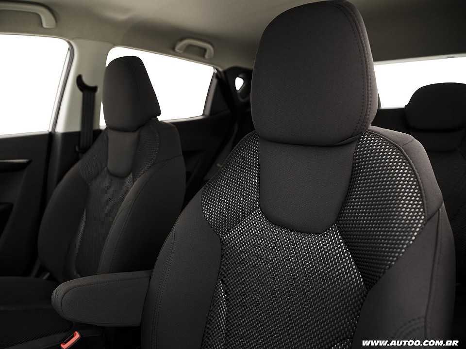 JAC�T40 2018 - bancos dianteiros