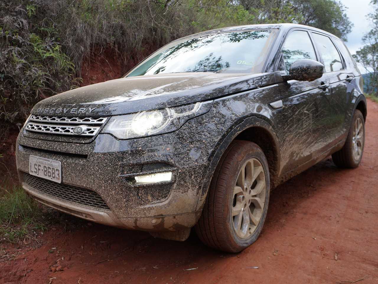 Land RoverDiscovery Sport 2017 - ngulo frontal