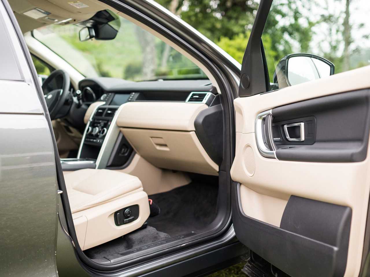 Land Rover�Discovery Sport 2017 - portas