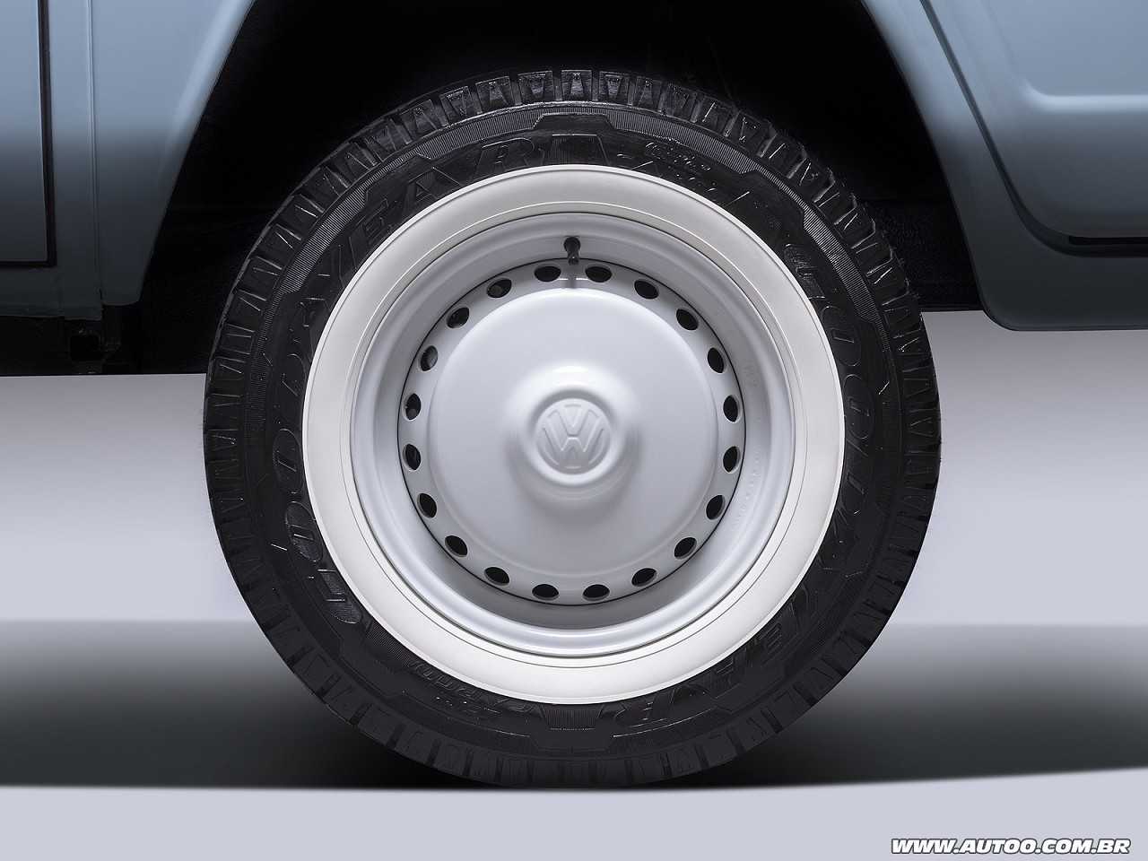 VolkswagenKombi 2014 - rodas