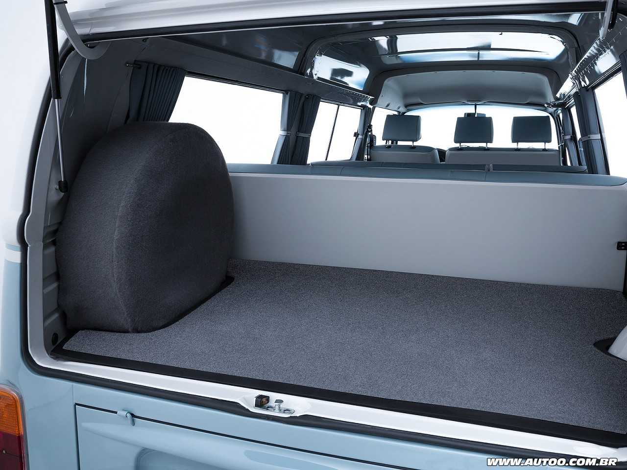 Volkswagen�Kombi 2014 - porta-malas