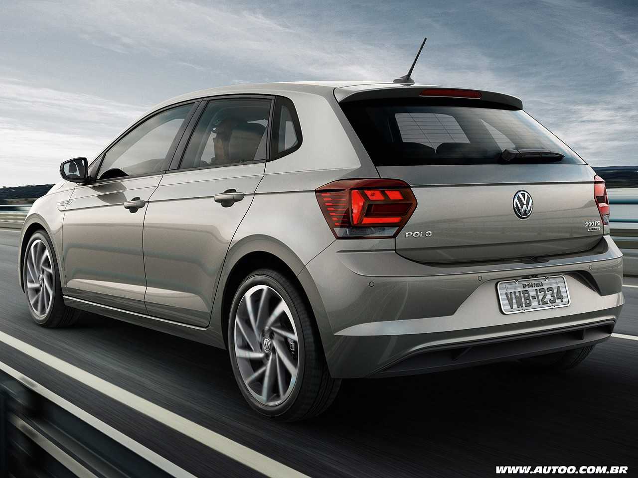 VolkswagenPolo 2018 - ngulo traseiro