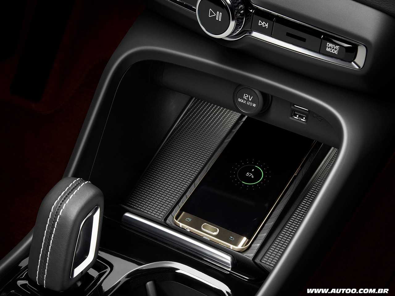 Volvo�XC40 - Foto 102 de 107 - 1600 x 1200 pixels2018 - outros