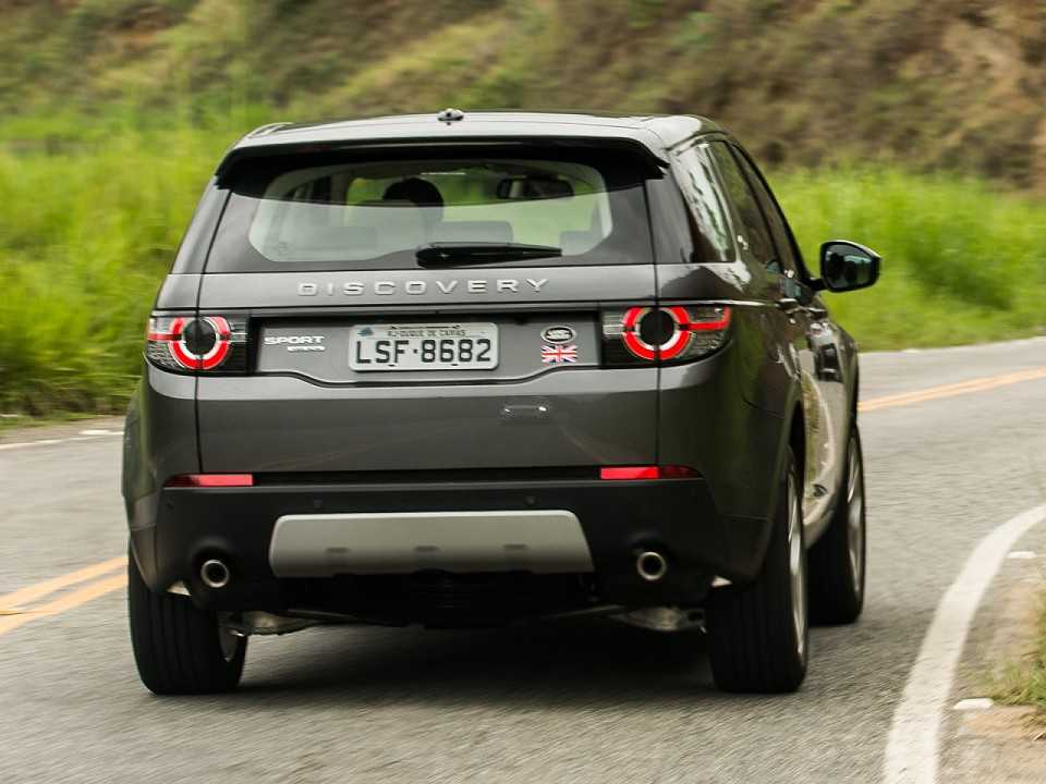 Land Rover�Discovery Sport 2017 - �ngulo traseiro