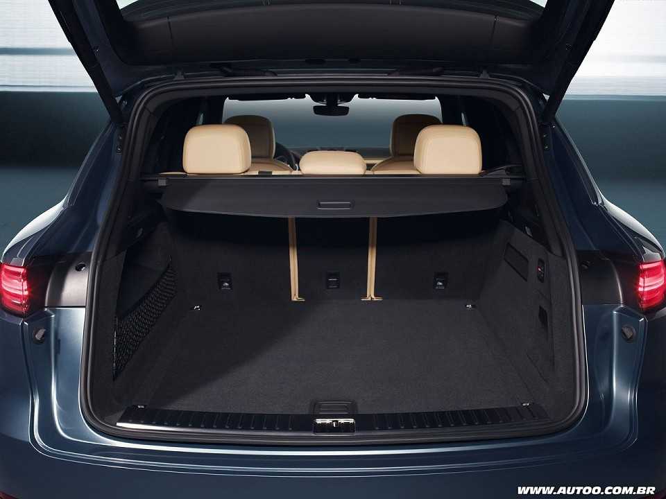 Porsche�Cayenne 2018 - porta-malas