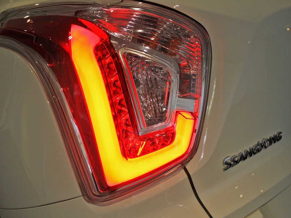 SsangYong�Tivoli 2018 - lanternas