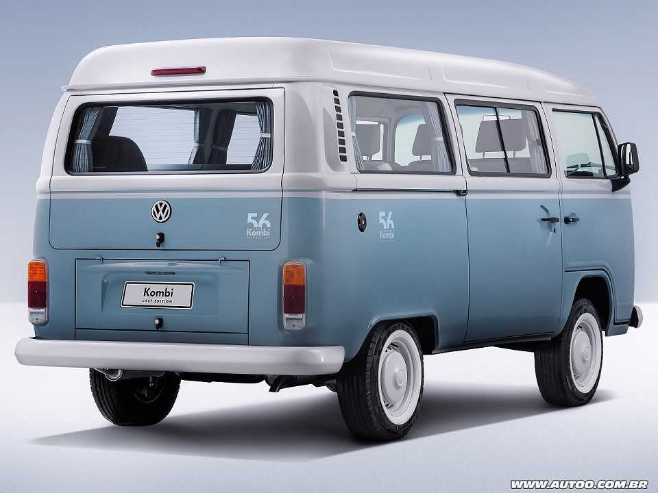 Volkswagen�Kombi 2014 - �ngulo traseiro