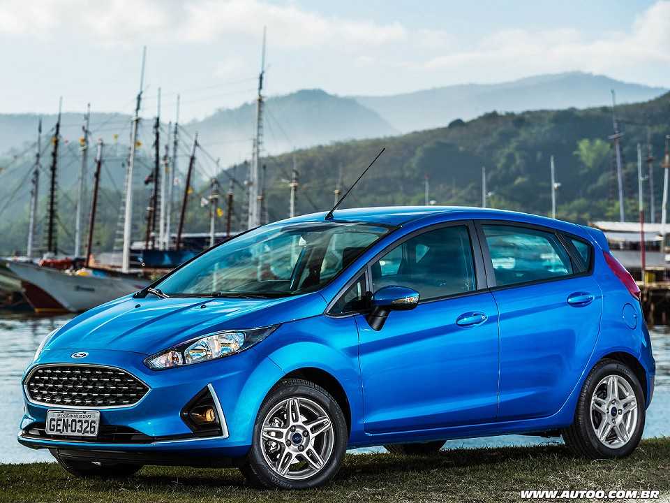FordFiesta 2018 - ngulo frontal