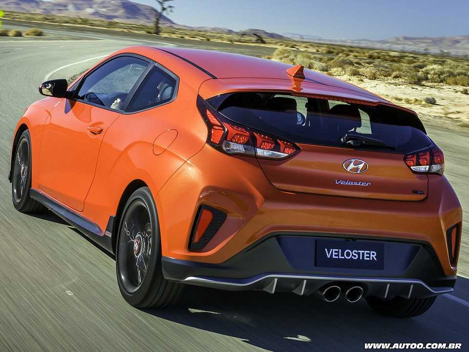 Hyundai�Veloster 2019 - �ngulo traseiro