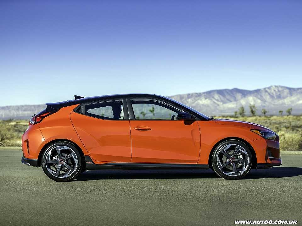 HyundaiVeloster 2019 - lateral