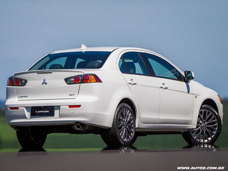 Mitsubishi�Lancer 2018 - �ngulo traseiro