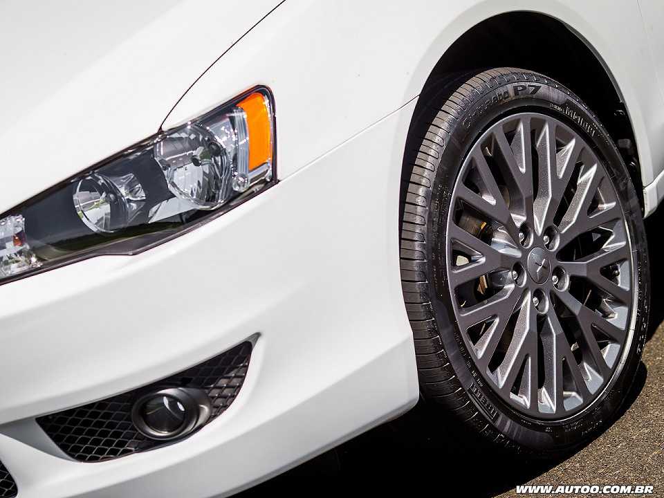 Mitsubishi�Lancer 2018 - rodas