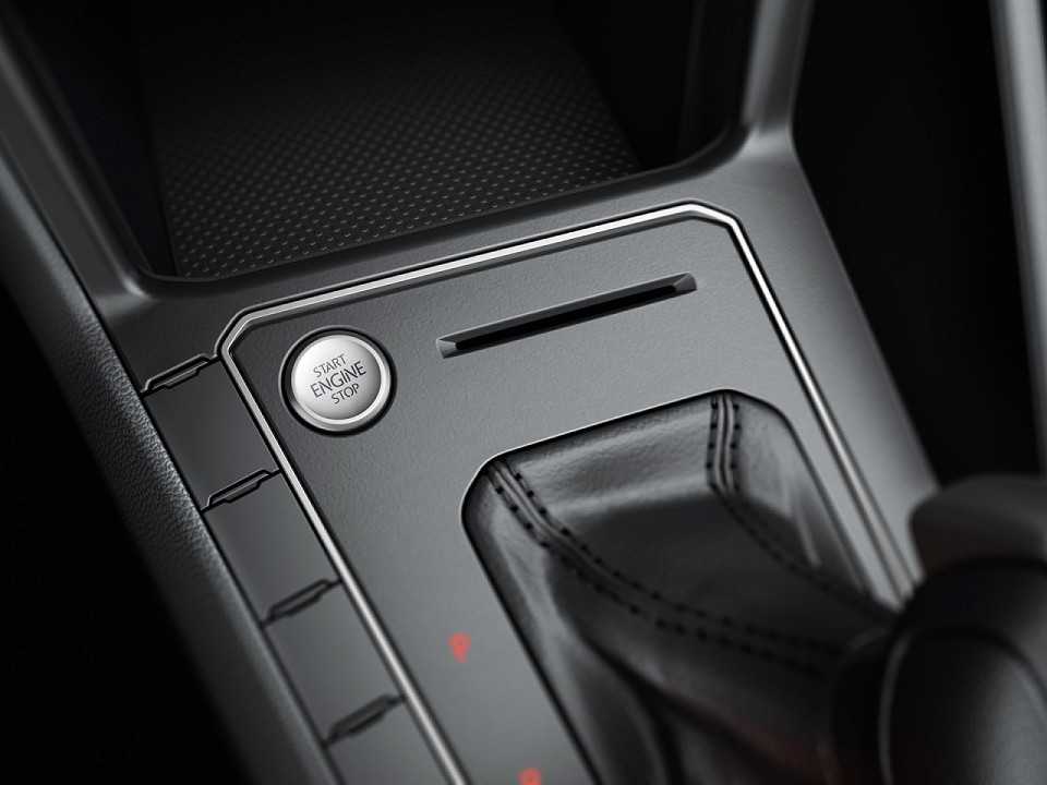 Volkswagen�Virtus 2019 - console central