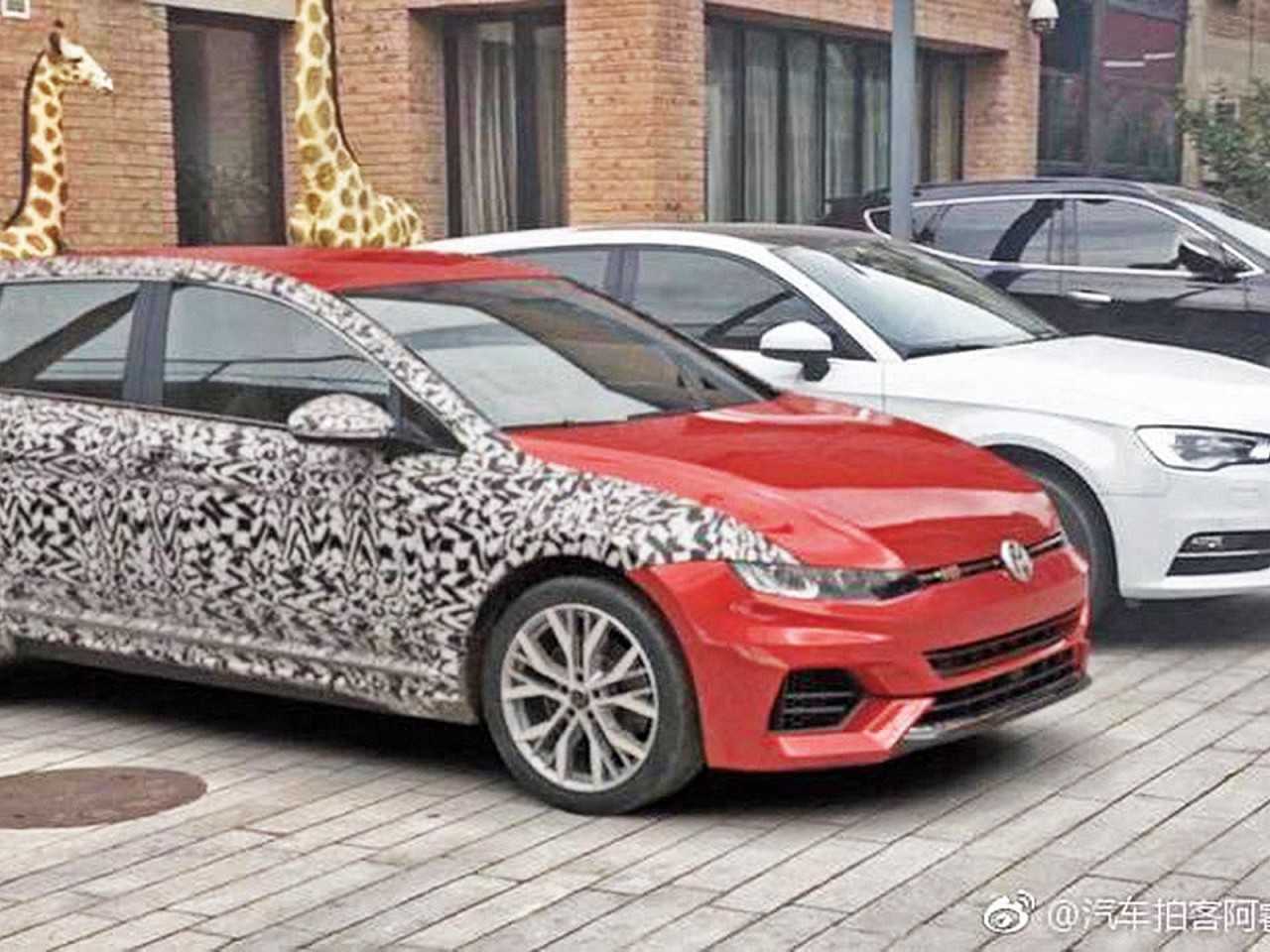 Imagem que circula na internet mostra o suposto Volkswagen Golf VIII: verdade ou no, ela parece coerente com futuro modelo
