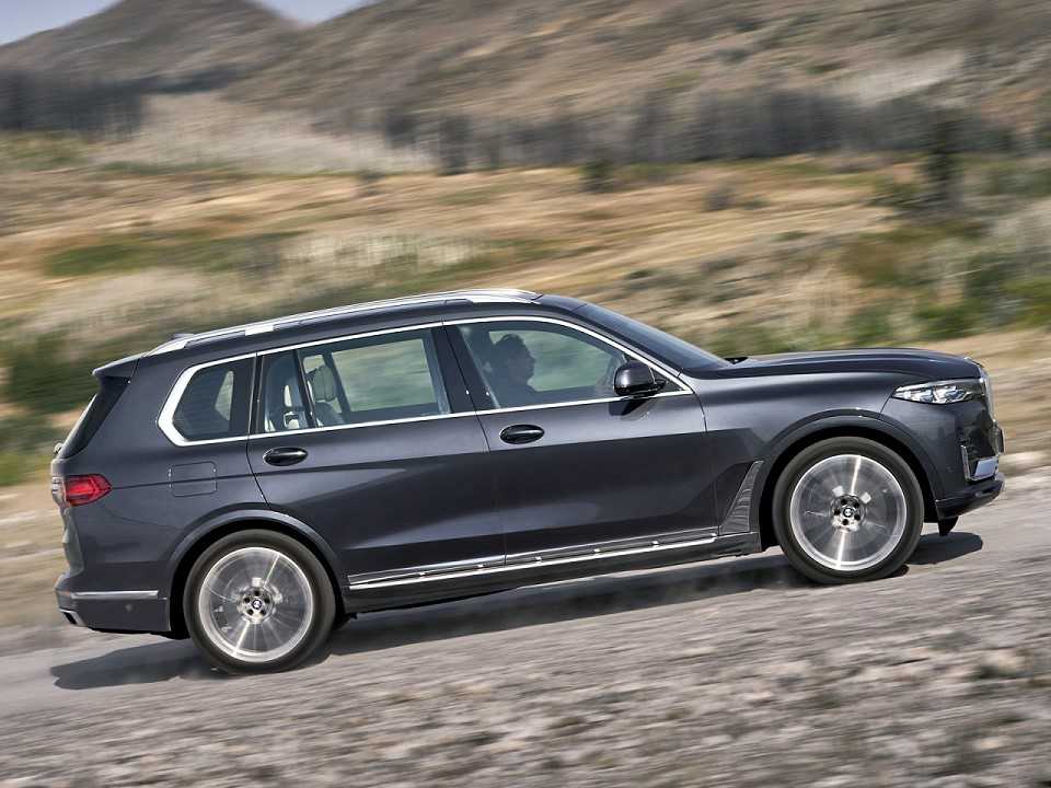 BMWX7 2019 - lateral