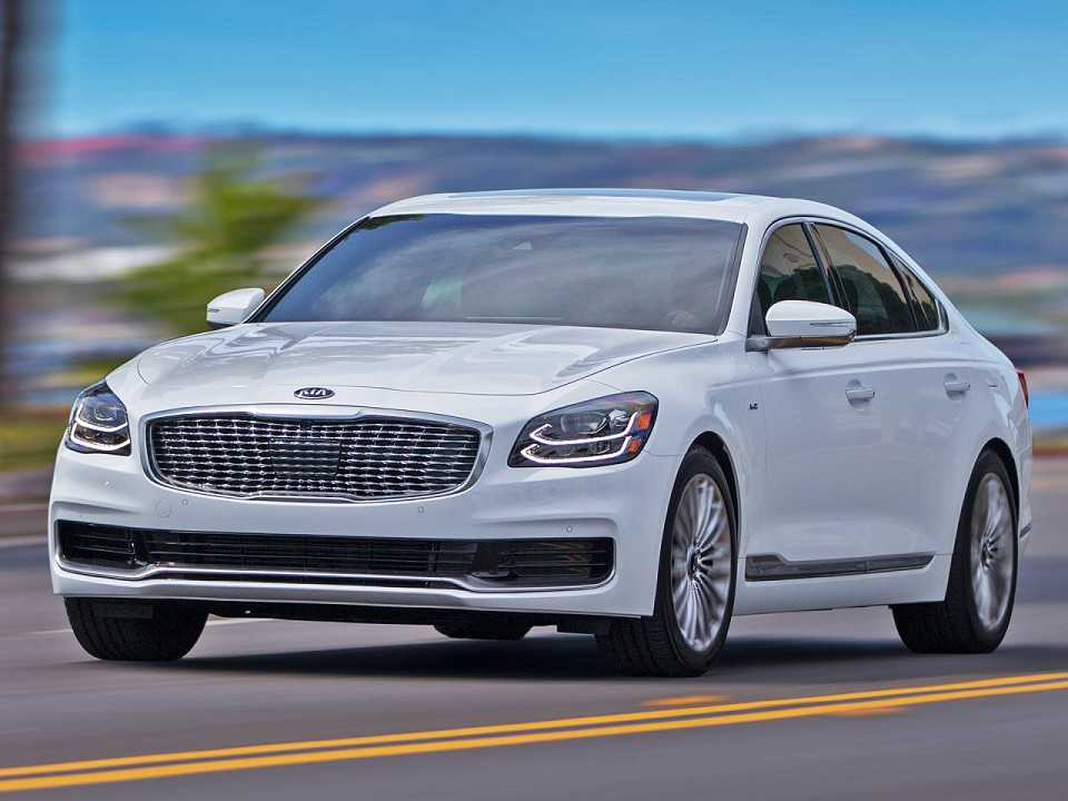 Kia�K900 2019 - �ngulo frontal