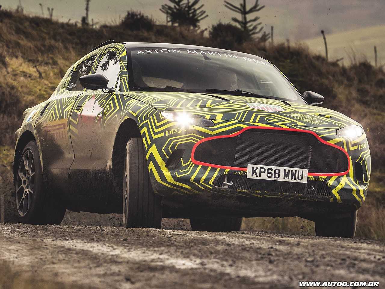 O prottipo fsico inicial do Aston Martin DBX em avaliao na Europa