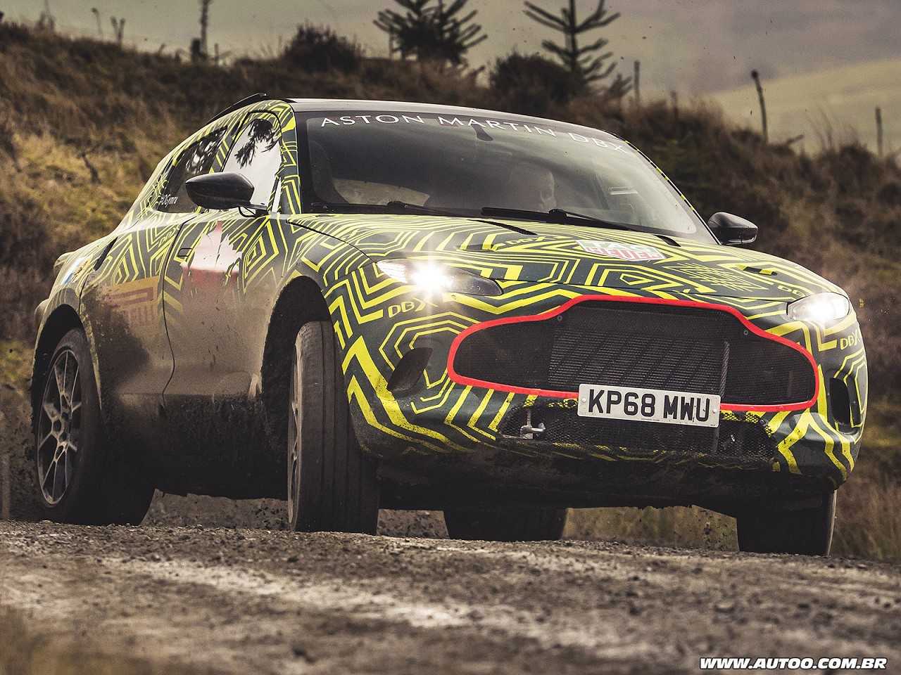 O prot�tipo f�sico inicial do Aston Martin DBX em avalia��o na Europa