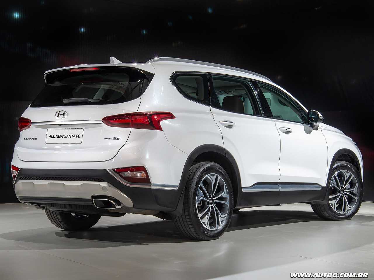 Hyundai�Santa Fe - Foto 18 de 42 - 1600 x 1200 pixels2019 - �ngulo traseiro