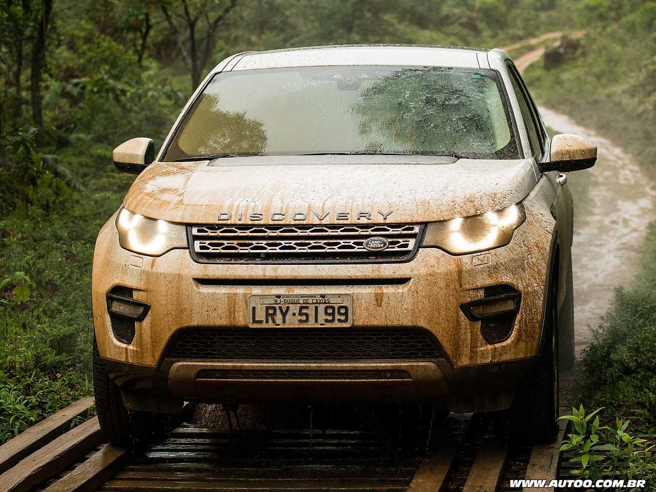 Land RoverDiscovery Sport 2018 - ngulo frontal