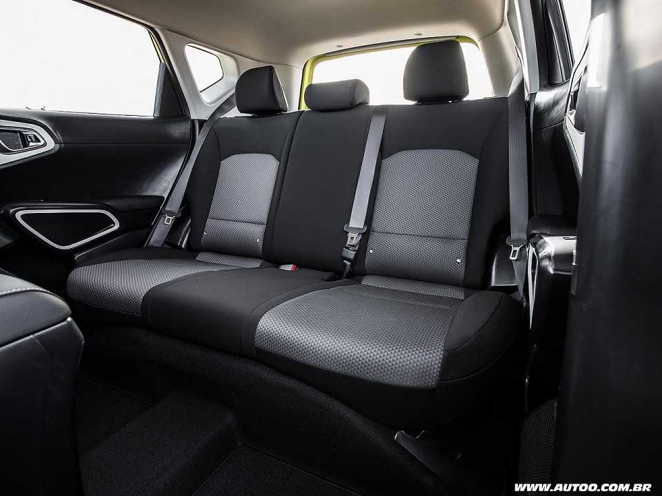 Kia�Soul 2020 - bancos traseiros