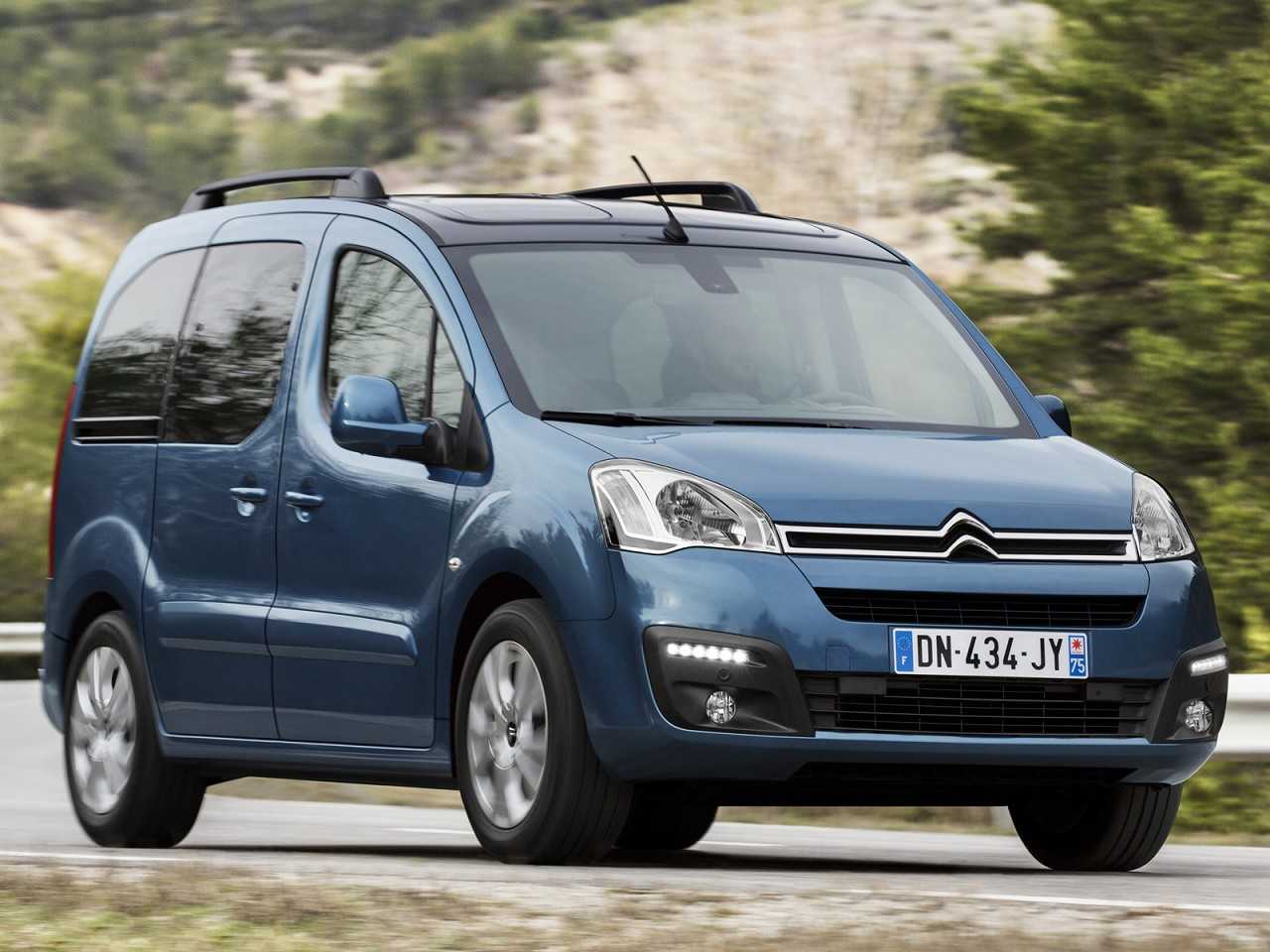 Citro�n�Berlingo - Foto 2 de 11 - 1600 x 1200 pixels2017 - �ngulo frontal