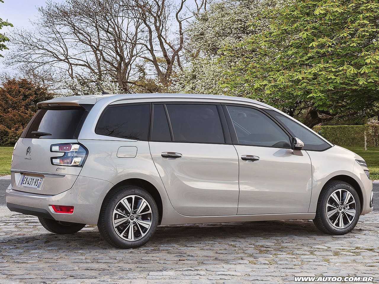 Citro�n�Grand C4 Picasso 2017 - �ngulo traseiro