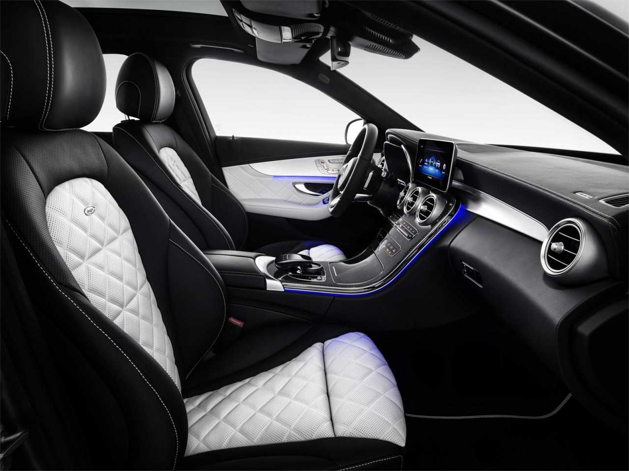 Mercedes-Benz�Classe C 2019 - bancos dianteiros