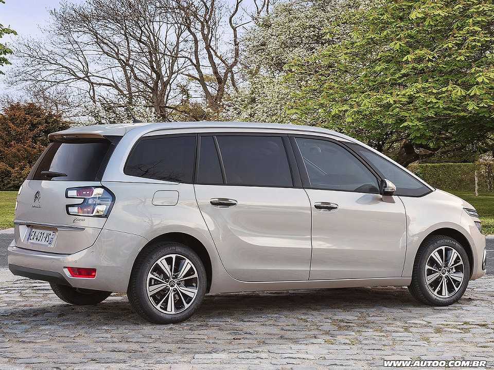 Citro�n�Grand C4 Picasso 2017 - �ngulo traseiro