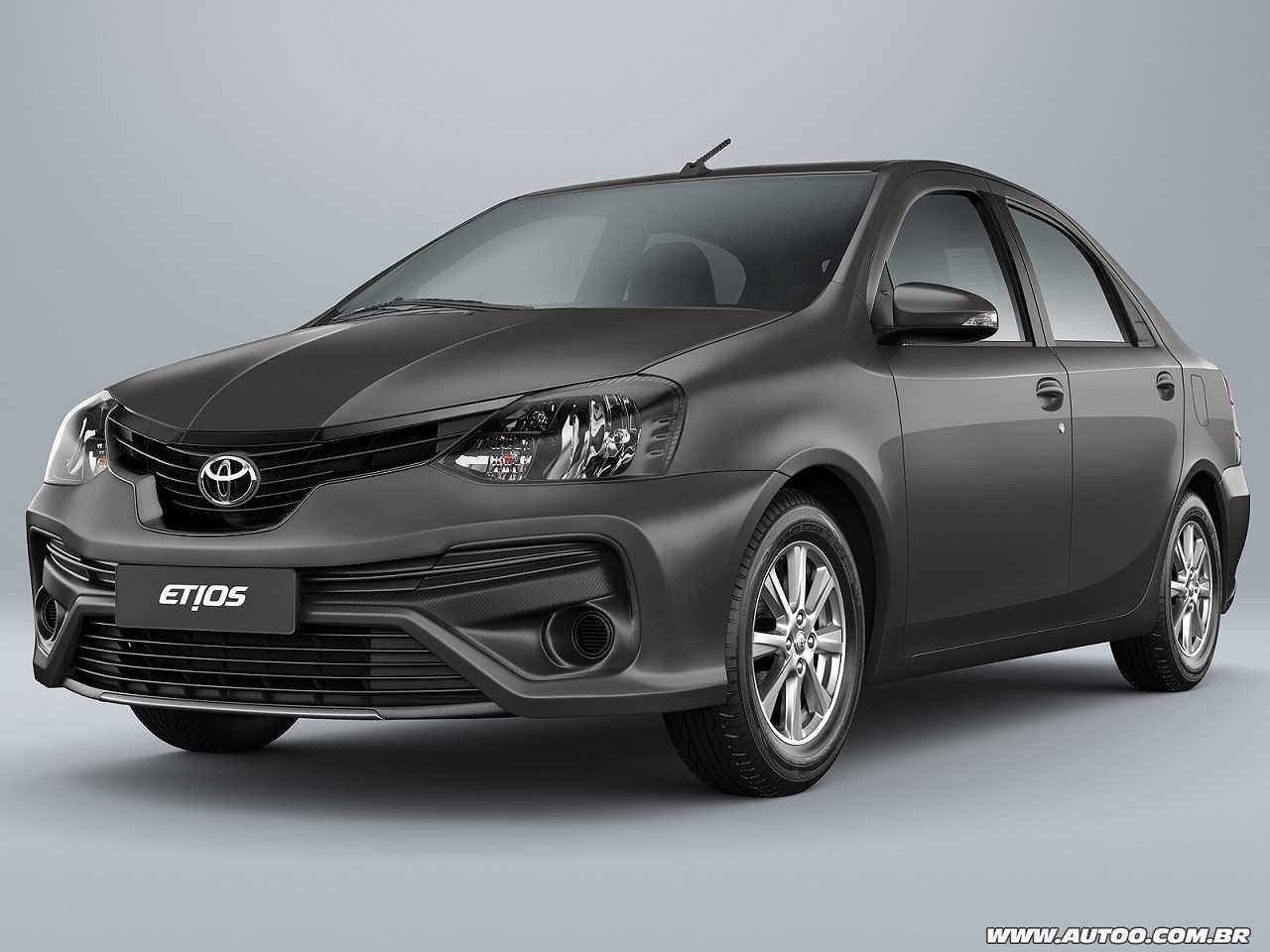 Toyota�Etios Sed� 2019 - �ngulo frontal