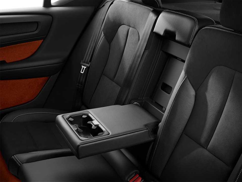 Volvo�XC40 2019 - bancos traseiros