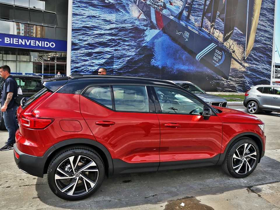 Volvo�XC40 2019 - �ngulo traseiro