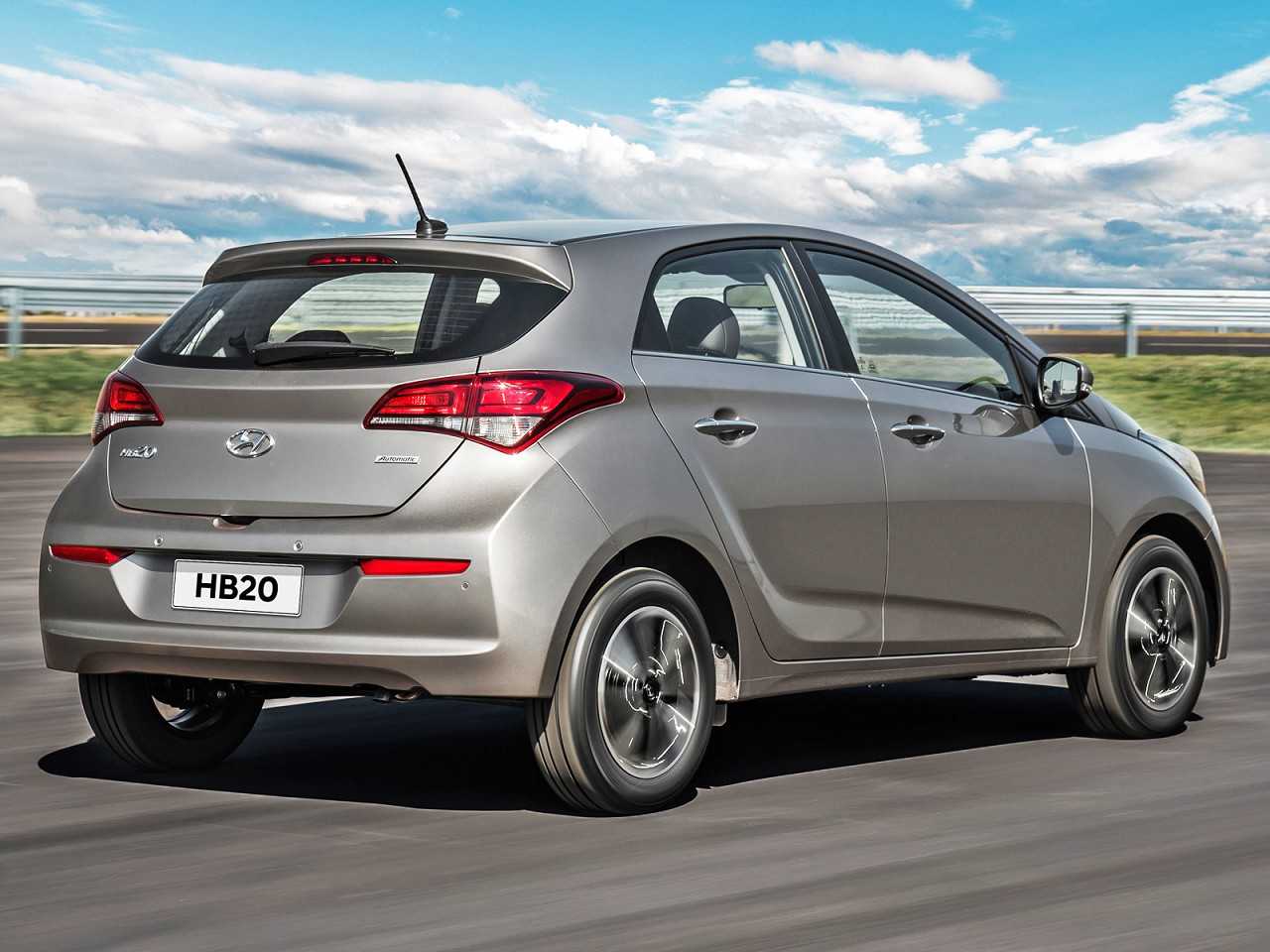 HyundaiHB20 2019 - ngulo traseiro