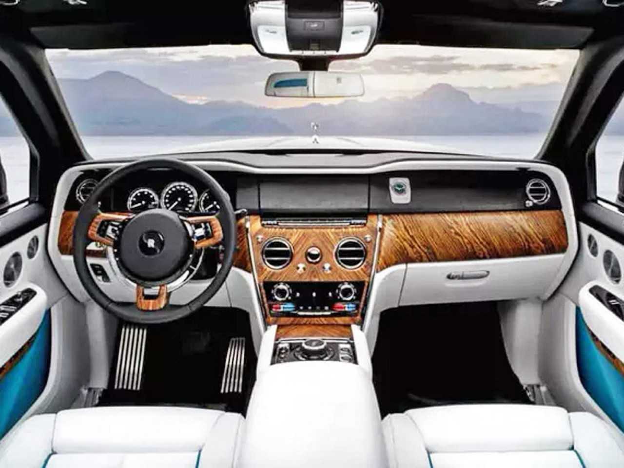 Rolls-RoyceCullinan 2019 - painel