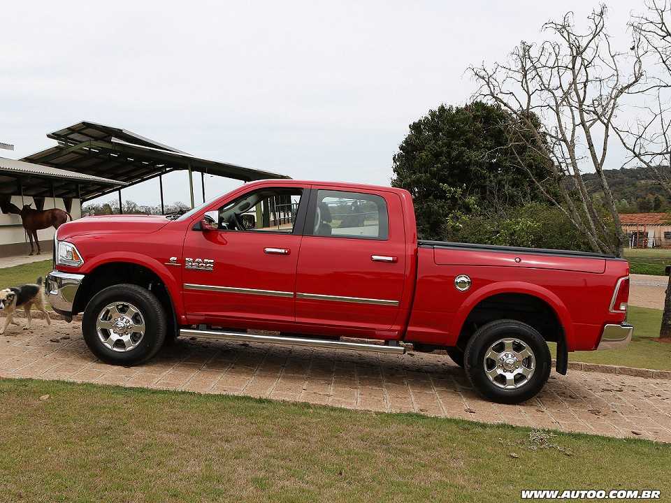 RAM�2500 2018 - lateral