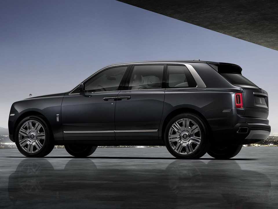 Rolls-Royce�Cullinan 2019 - �ngulo traseiro