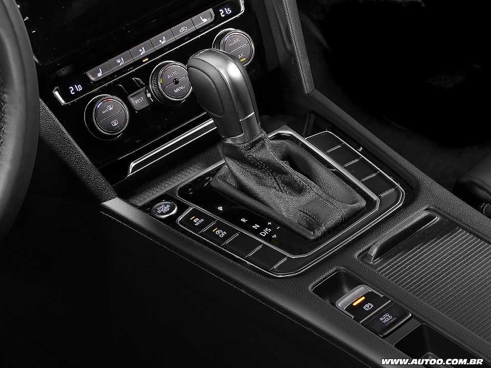 Volkswagen�Passat 2018 - c�mbio