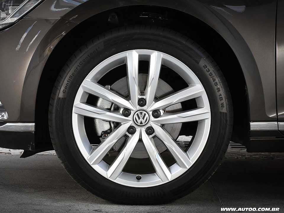 Volkswagen�Passat 2018 - rodas