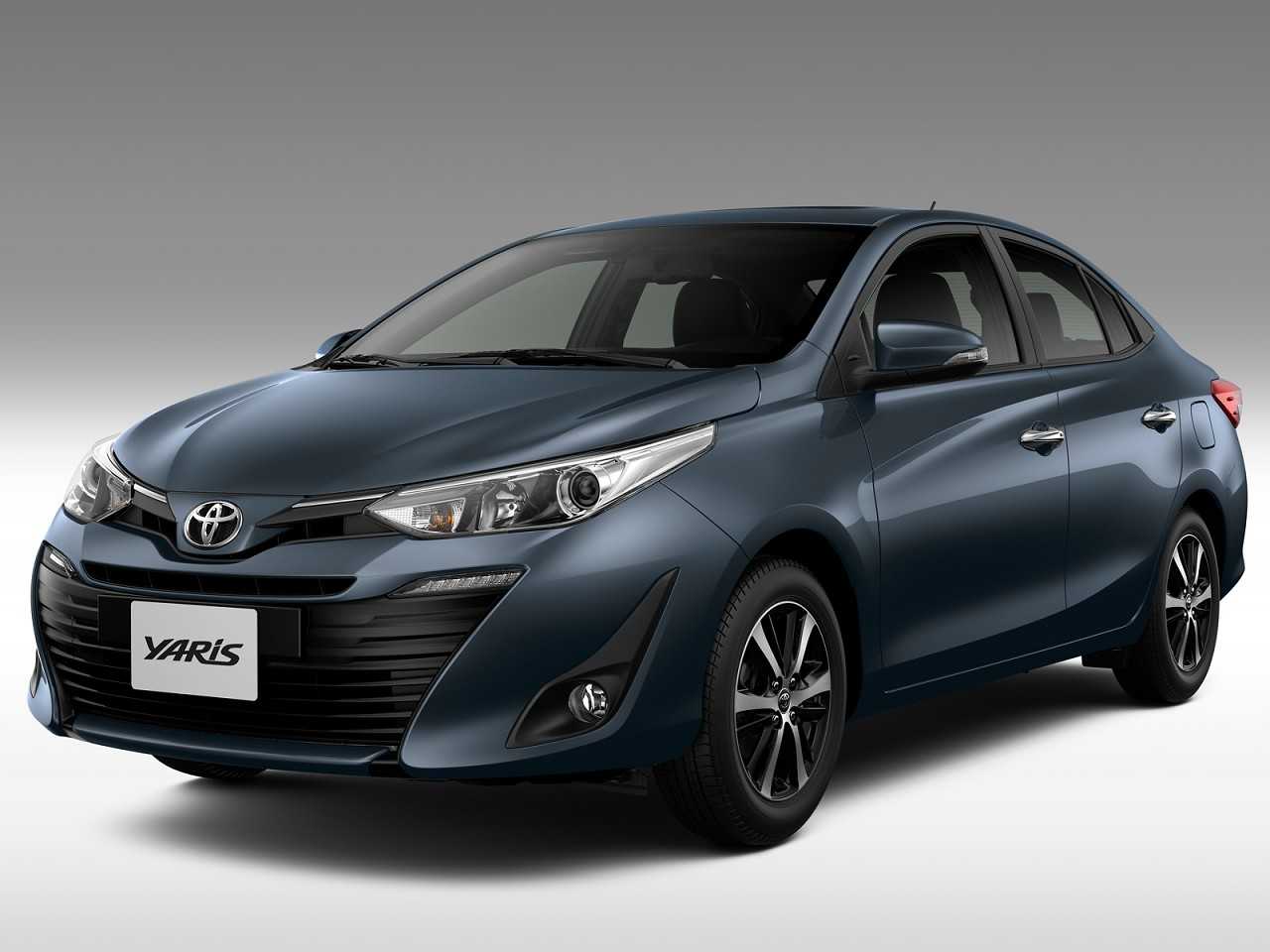 Toyota�Yaris Sed� 2019 - �ngulo frontal